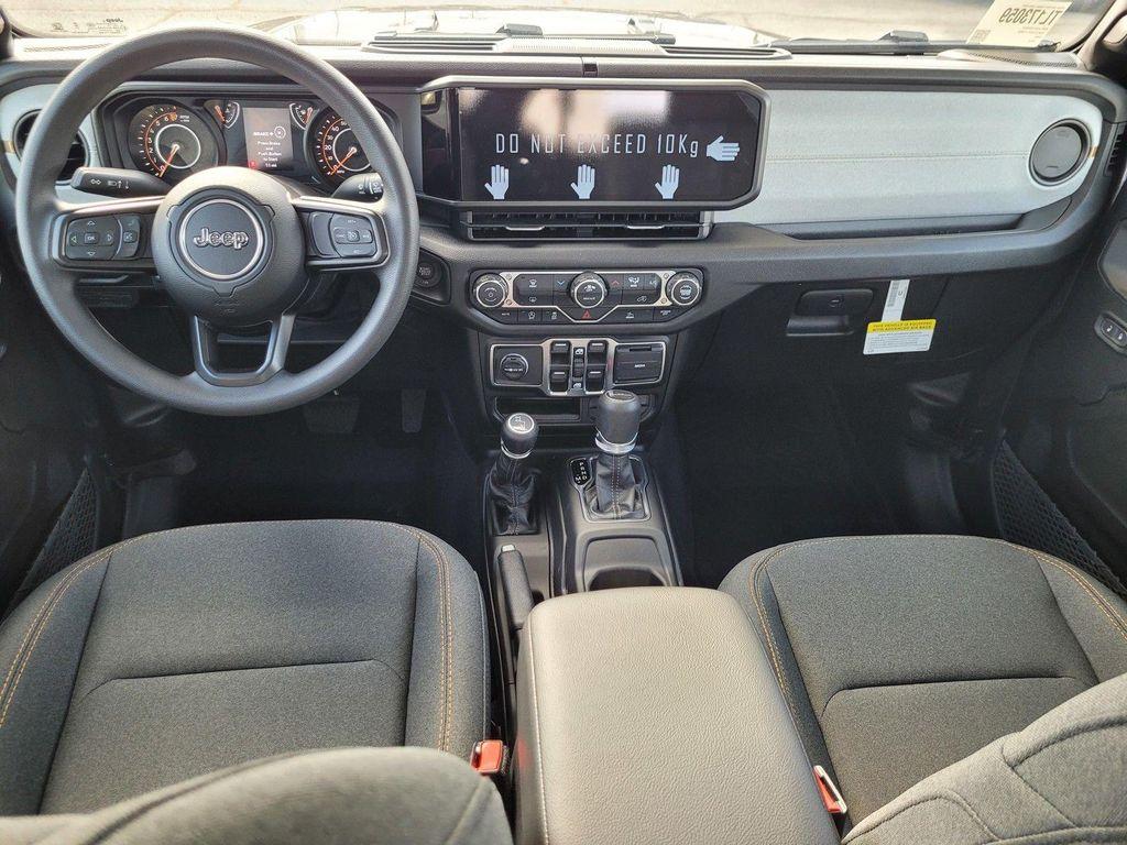 new 2026 Jeep Gladiator car, priced at $44,770