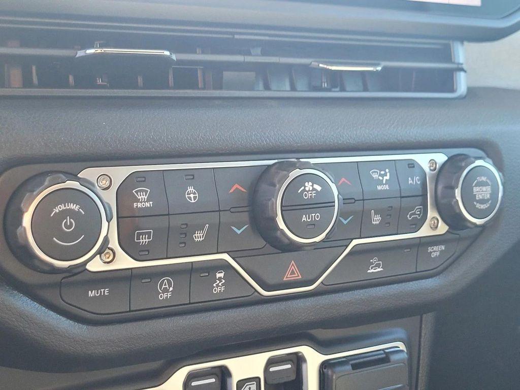 new 2026 Jeep Wrangler car, priced at $49,201