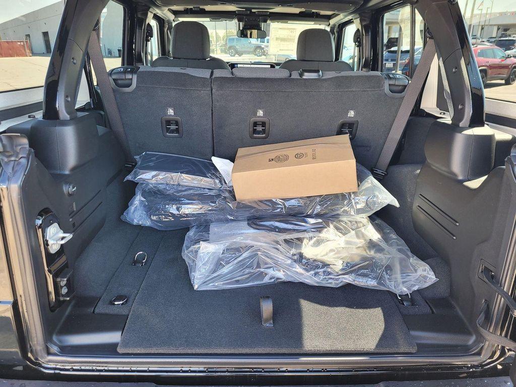 new 2025 Jeep Wrangler car, priced at $46,995