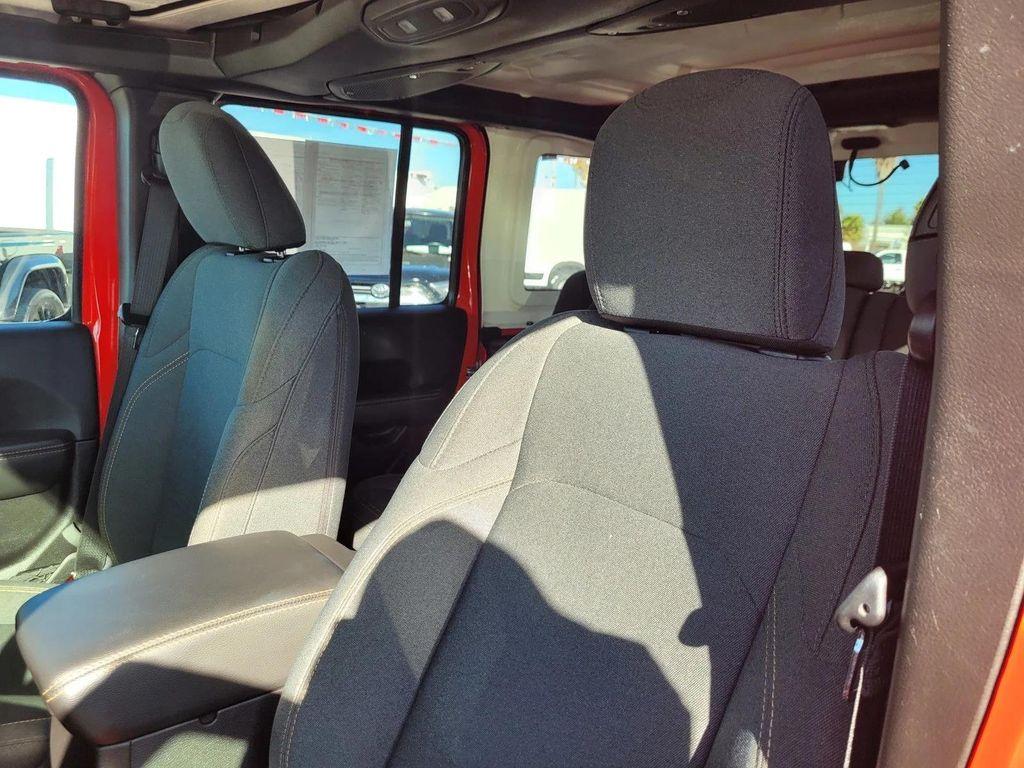 used 2025 Jeep Wrangler 4xe car, priced at $32,500