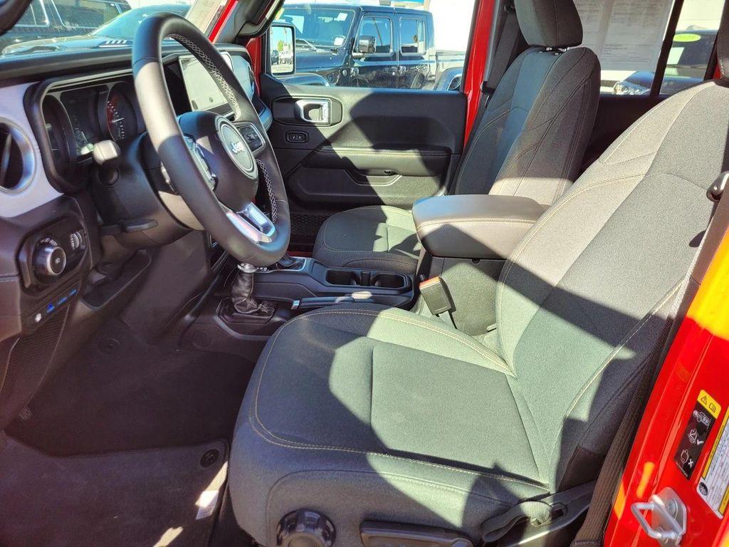 used 2025 Jeep Wrangler 4xe car, priced at $32,500