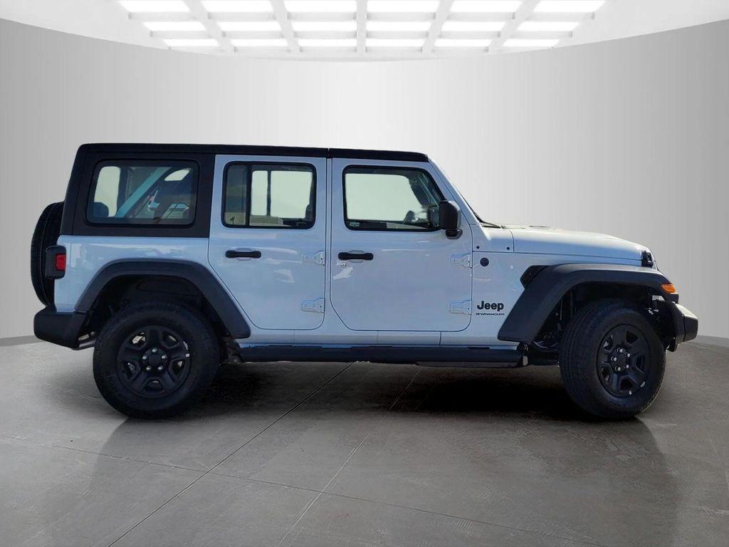 new 2026 Jeep Wrangler car, priced at $44,111