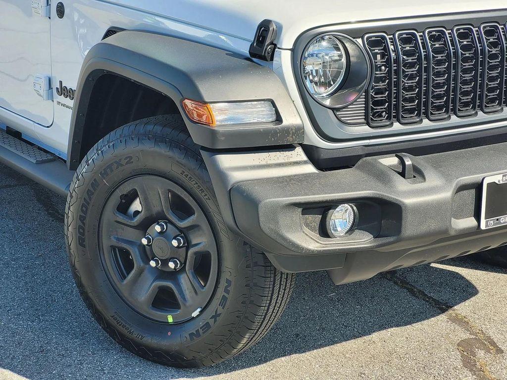 new 2026 Jeep Wrangler car, priced at $44,111
