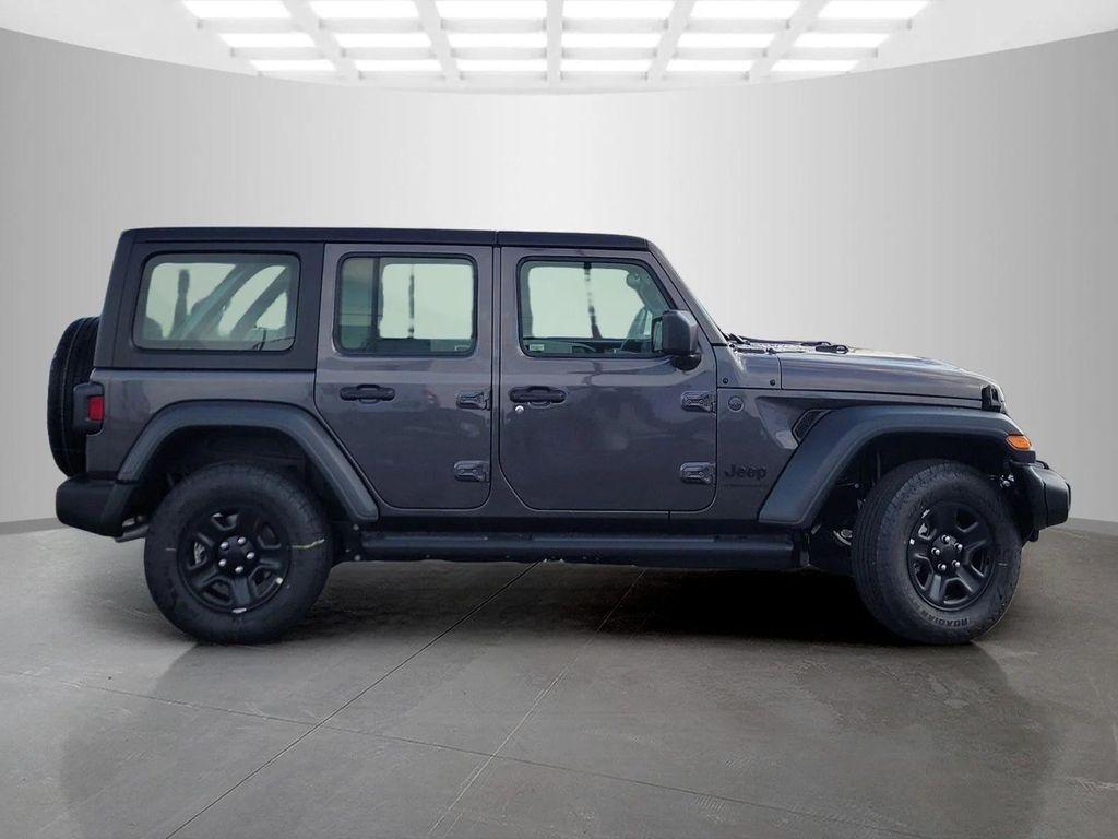 new 2026 Jeep Wrangler car, priced at $44,706