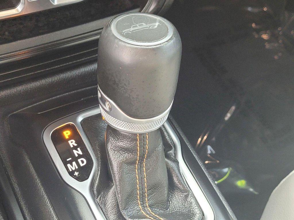 used 2021 Jeep Gladiator car, priced at $28,226