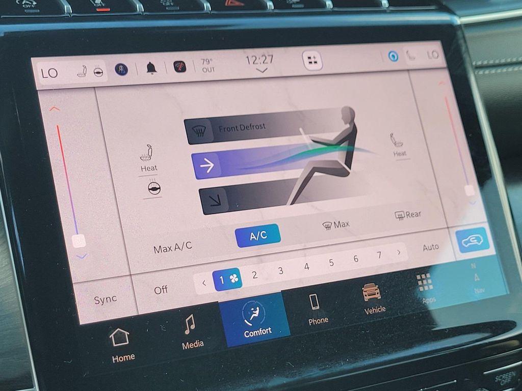 new 2025 Jeep Grand Cherokee car, priced at $43,600