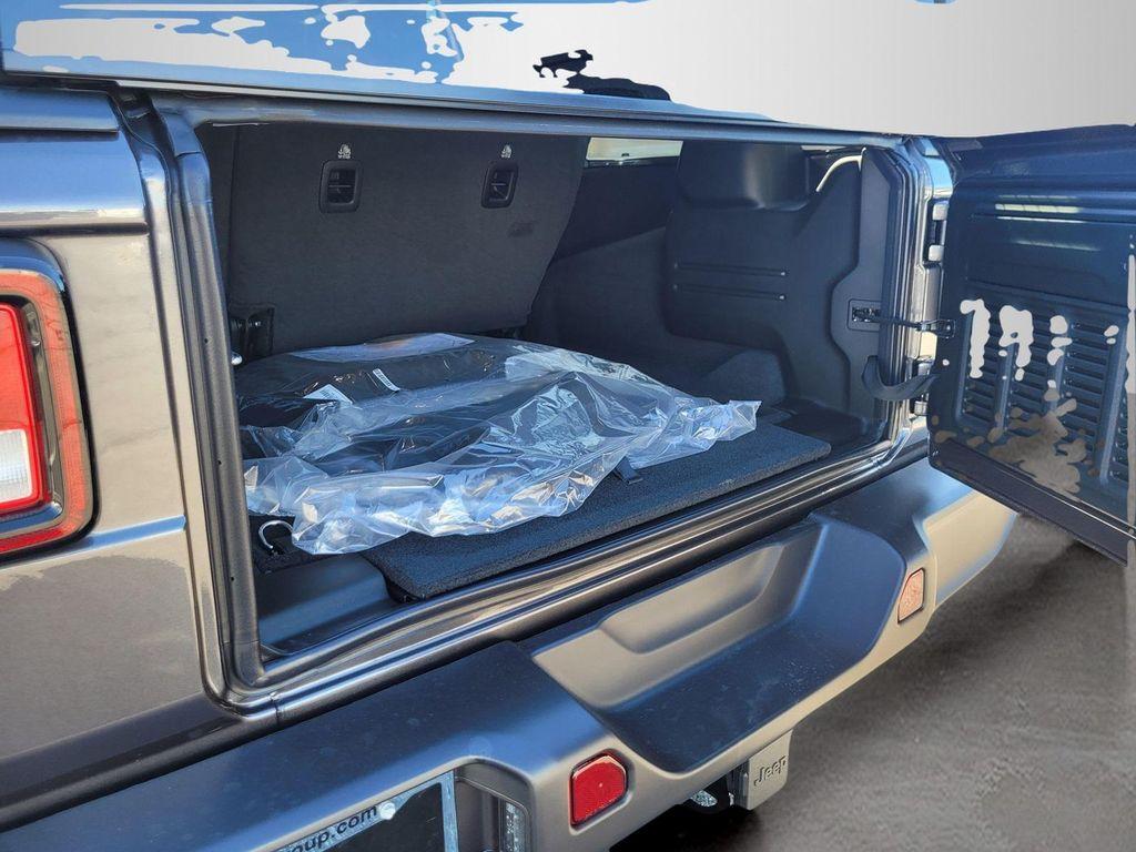 new 2026 Jeep Wrangler car, priced at $47,000