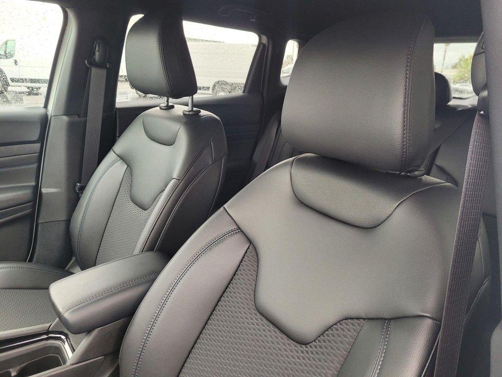 new 2026 Jeep Compass car, priced at $32,676