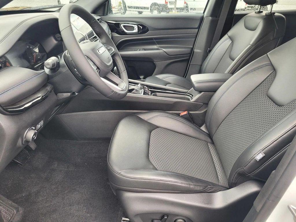 new 2026 Jeep Compass car, priced at $33,176