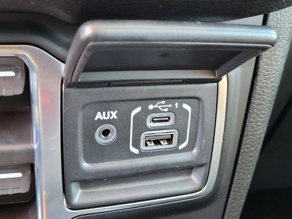 new 2026 Jeep Gladiator car, priced at $36,206