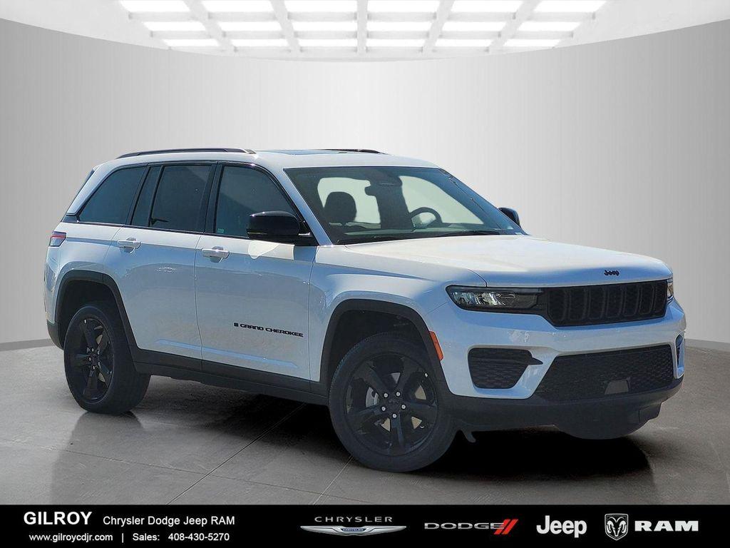 new 2025 Jeep Grand Cherokee car, priced at $40,030