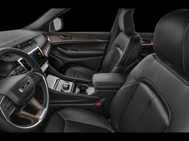 new 2026 Jeep Grand Cherokee car, priced at $49,985