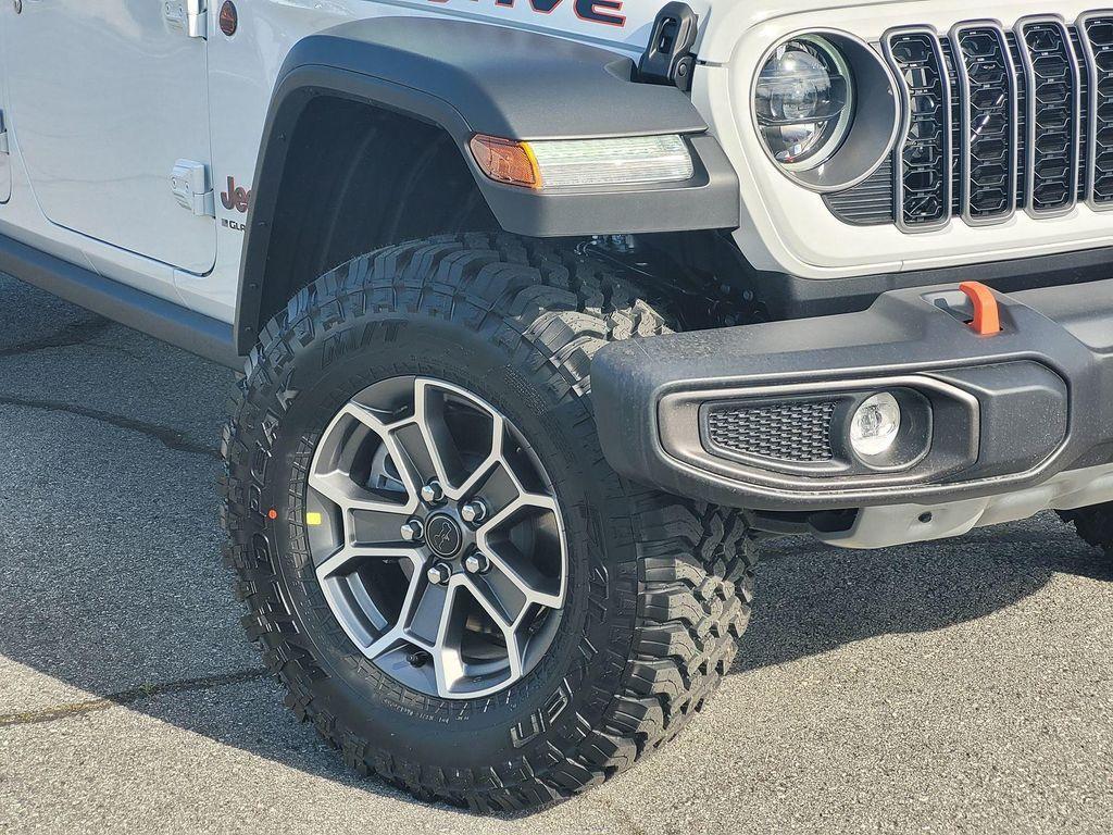 new 2026 Jeep Gladiator car, priced at $57,245