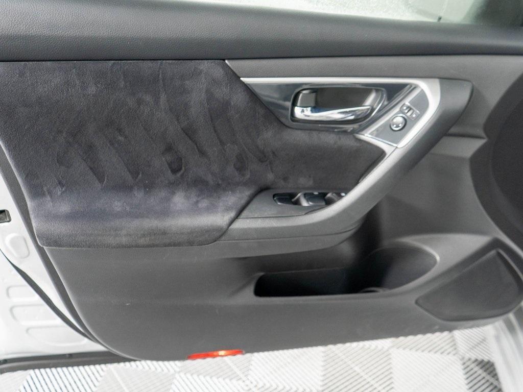 used 2014 Nissan Altima car, priced at $8,991