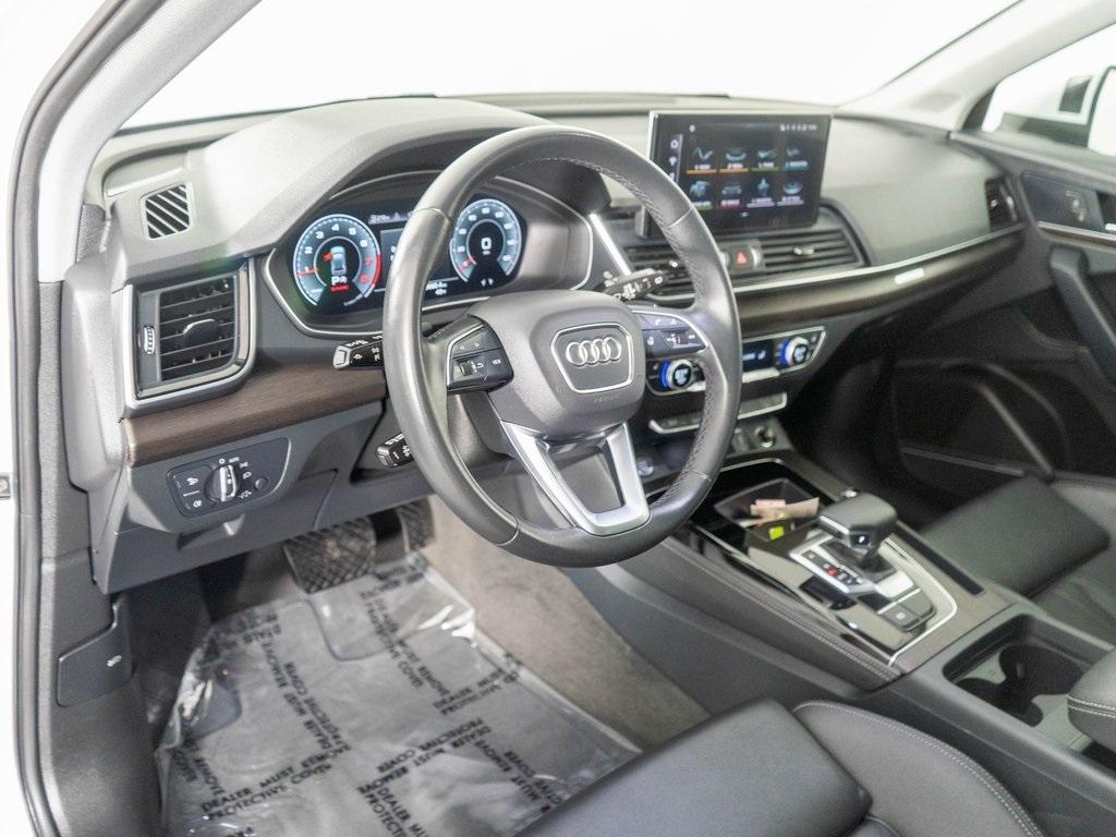 used 2024 Audi Q5 car, priced at $28,989