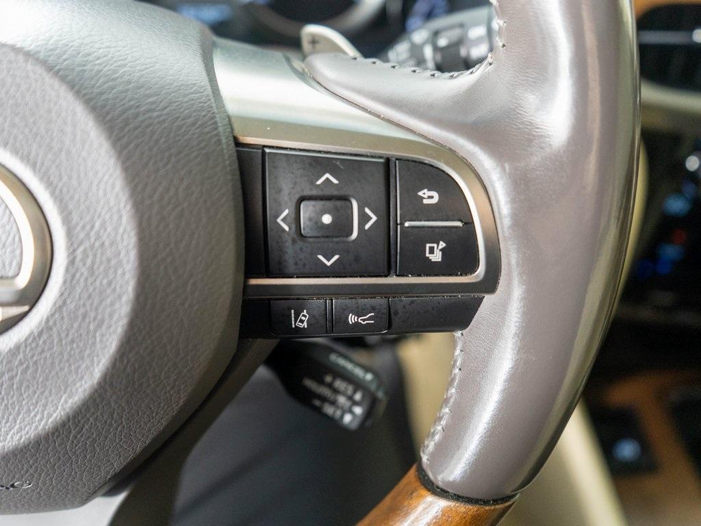 used 2016 Lexus LX 570 car, priced at $36,990