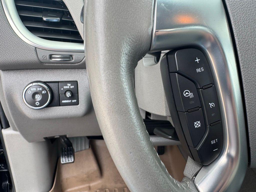 used 2014 Chevrolet Traverse car, priced at $9,436