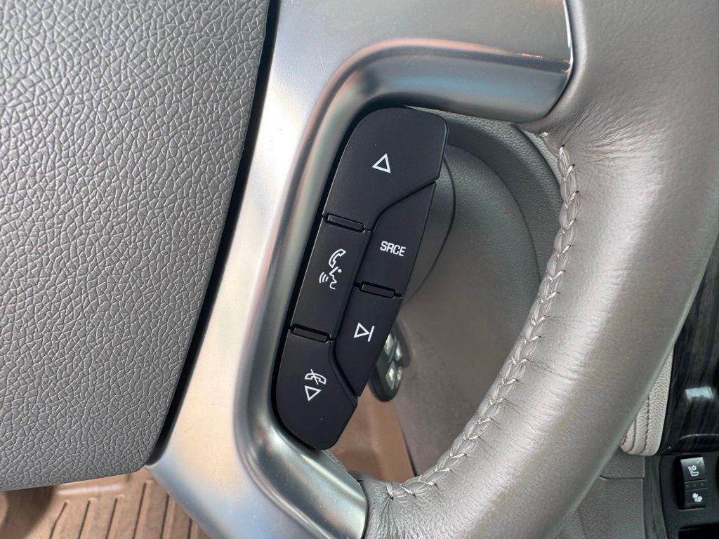 used 2014 Chevrolet Traverse car, priced at $9,436