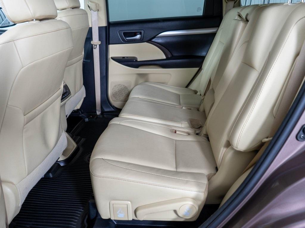 used 2017 Toyota Highlander car, priced at $19,995