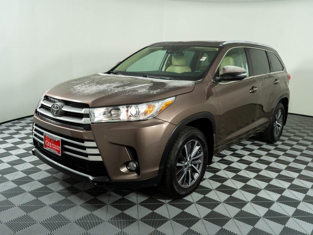 used 2017 Toyota Highlander car, priced at $19,995