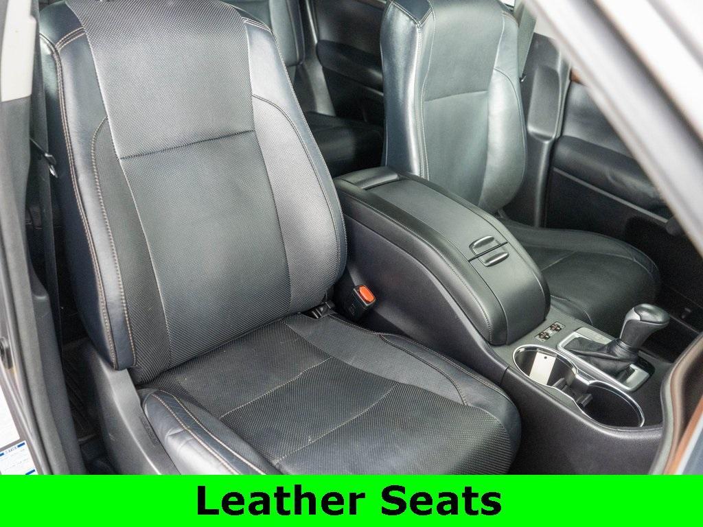 used 2015 Toyota Highlander car, priced at $13,244