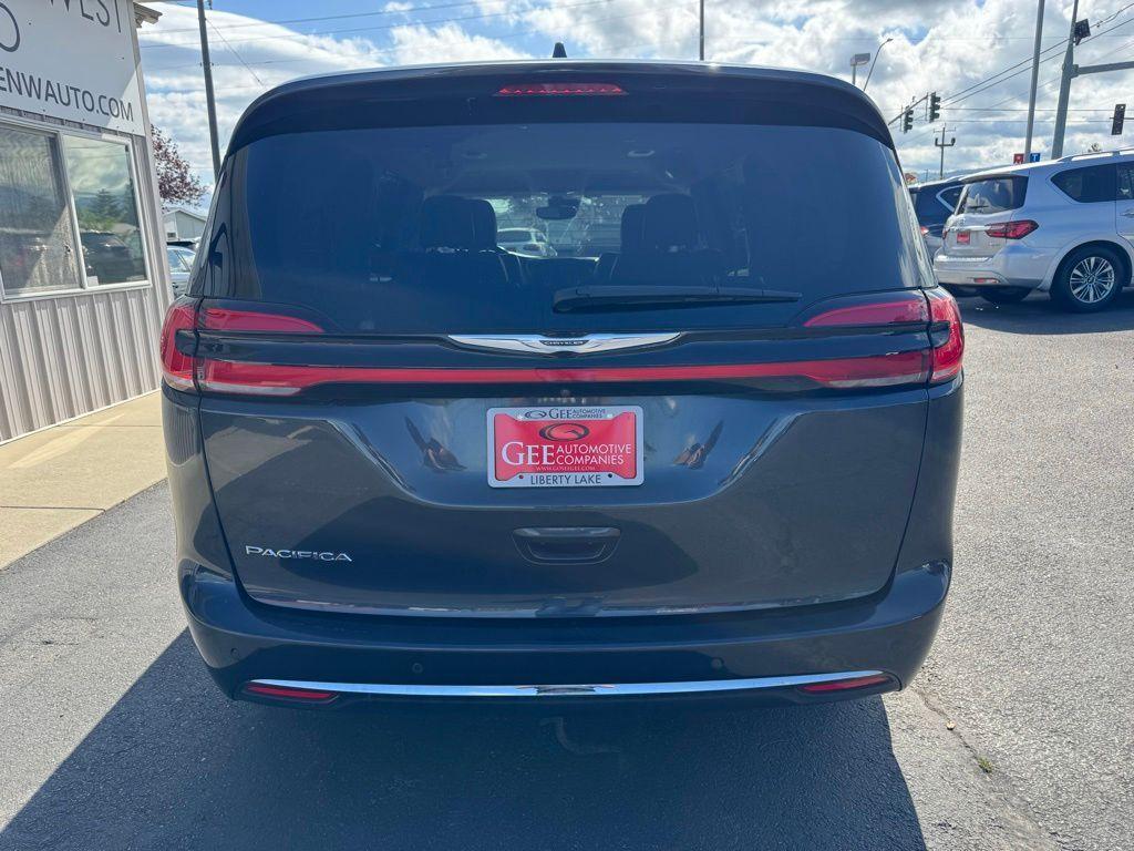 used 2021 Chrysler Pacifica car, priced at $17,995