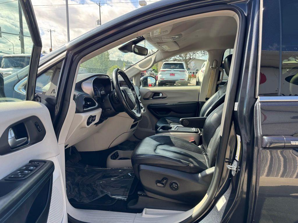 used 2021 Chrysler Pacifica car, priced at $17,995