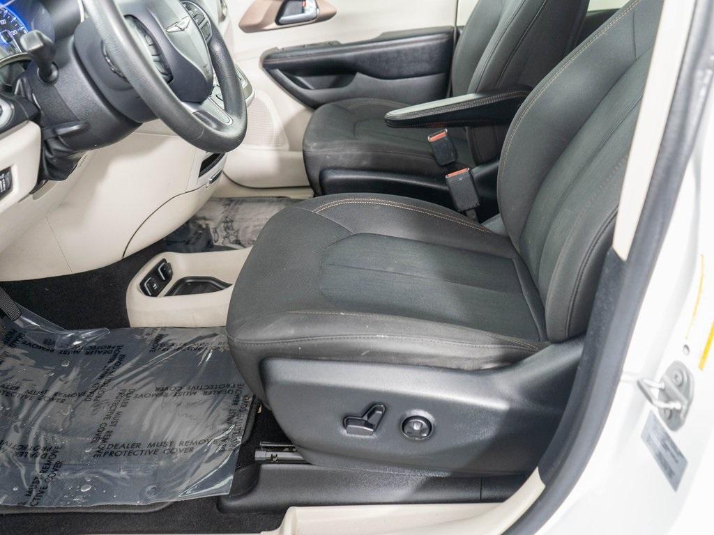 used 2017 Chrysler Pacifica car, priced at $8,499