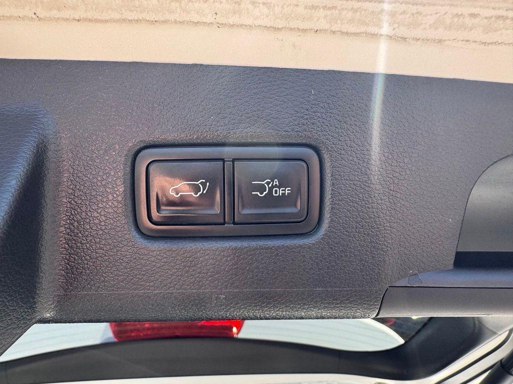 used 2023 Kia Telluride car, priced at $33,195