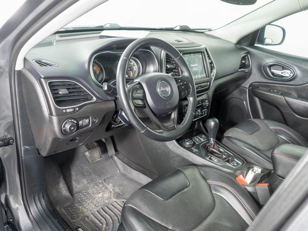 used 2019 Jeep Cherokee car, priced at $20,991