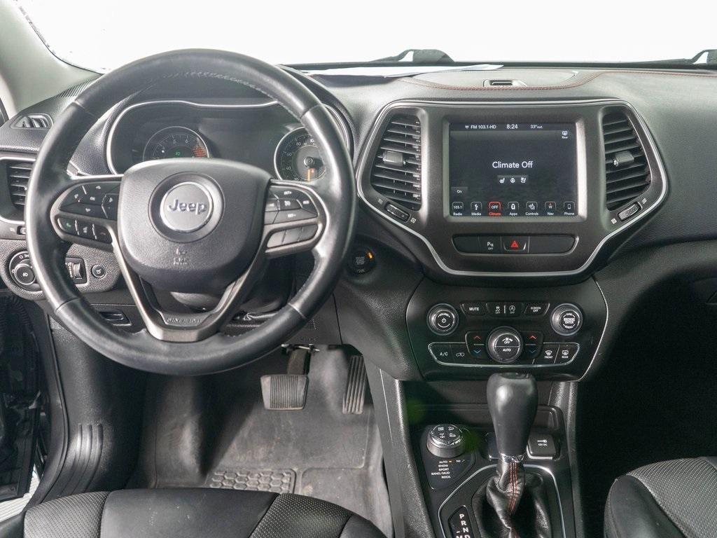 used 2019 Jeep Cherokee car, priced at $20,991