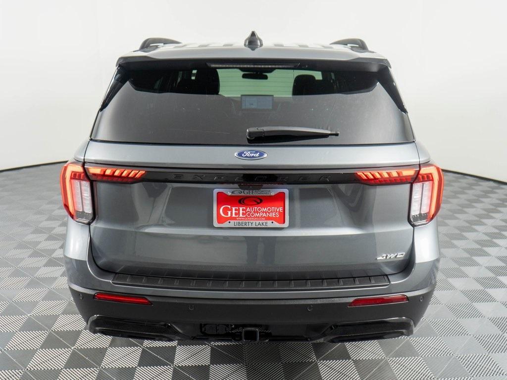 used 2025 Ford Explorer car, priced at $38,256