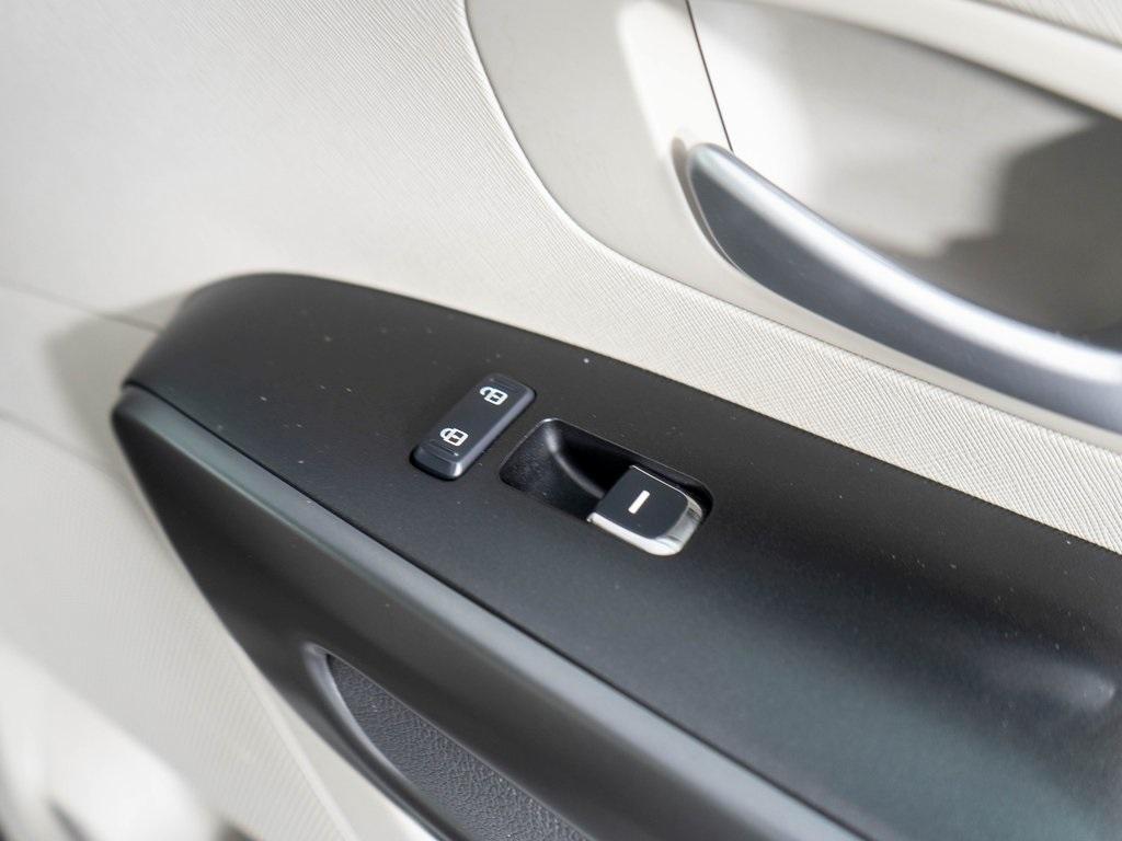 used 2016 Kia Sedona car, priced at $9,995