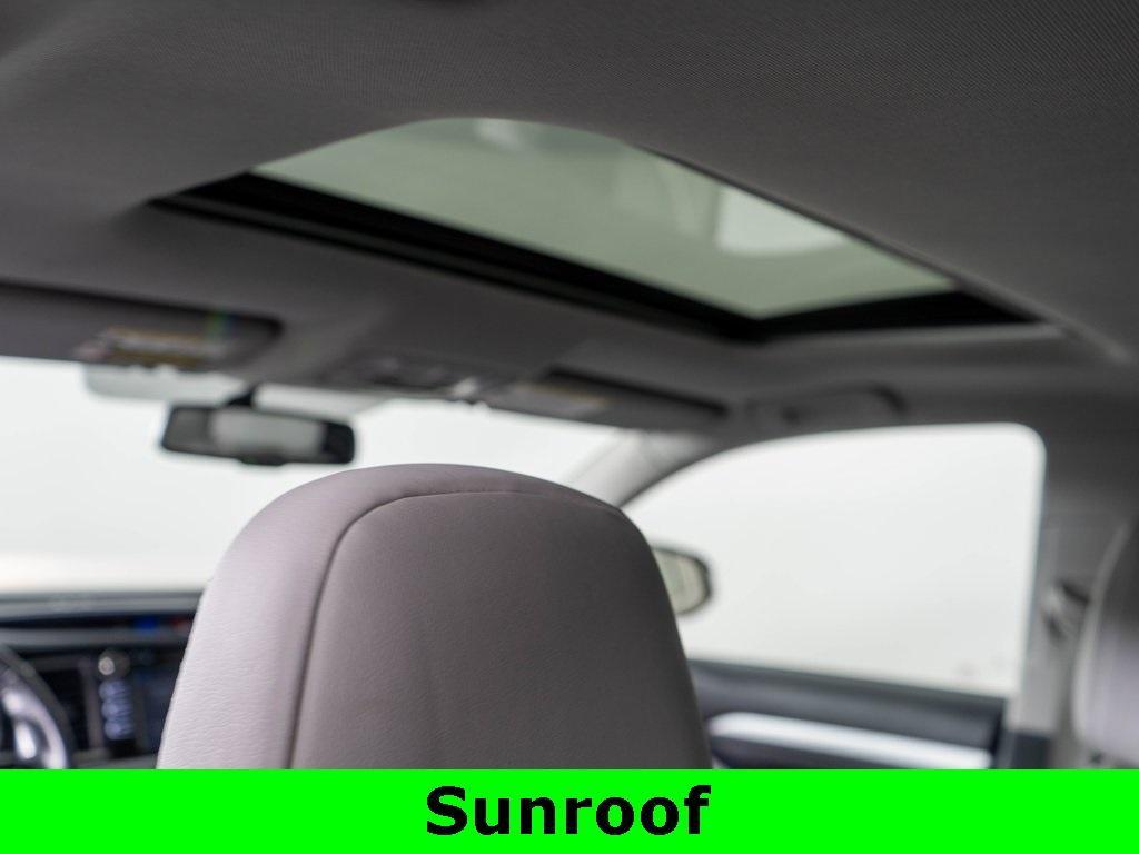 used 2015 Toyota Highlander car, priced at $16,995