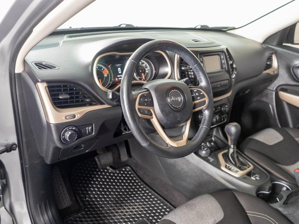 used 2017 Jeep Cherokee car, priced at $8,495