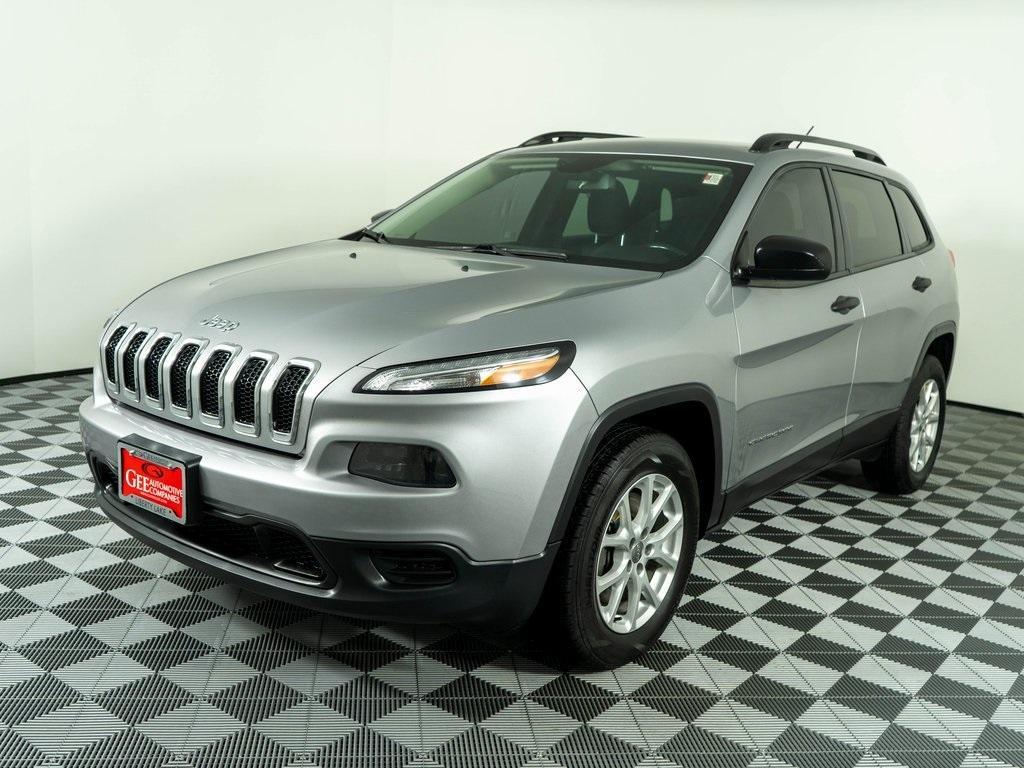 used 2017 Jeep Cherokee car, priced at $8,495