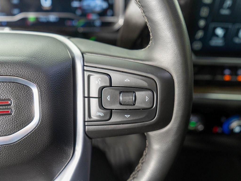 used 2023 GMC Sierra 1500 car, priced at $35,999