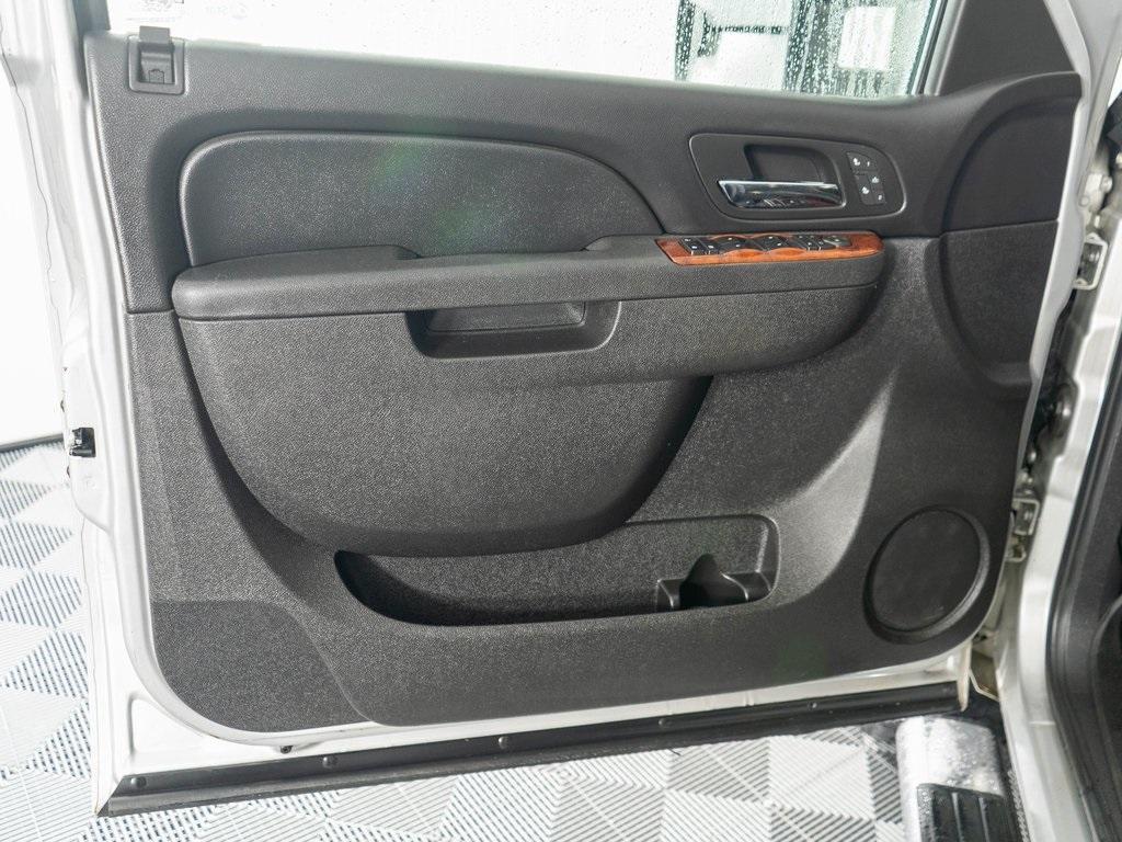 used 2011 GMC Sierra 2500 car, priced at $22,997