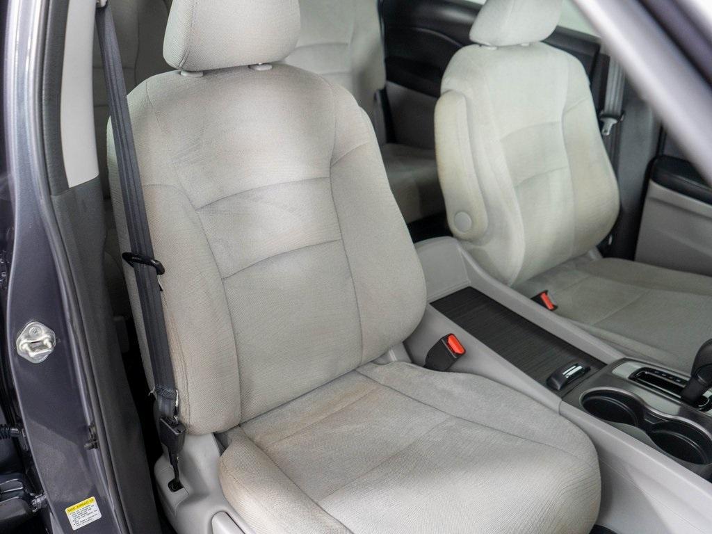 used 2016 Honda Pilot car, priced at $16,995