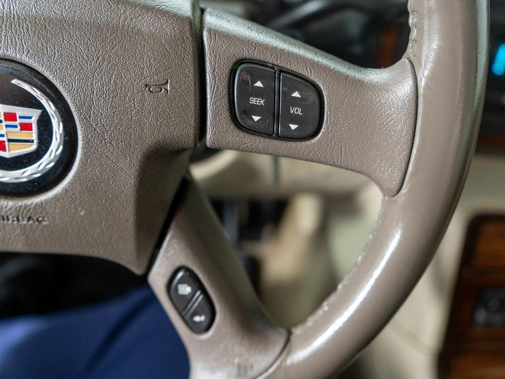 used 2004 Cadillac Escalade car, priced at $10,995