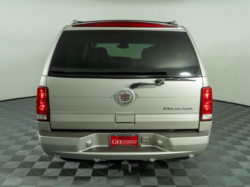 used 2004 Cadillac Escalade car, priced at $10,995