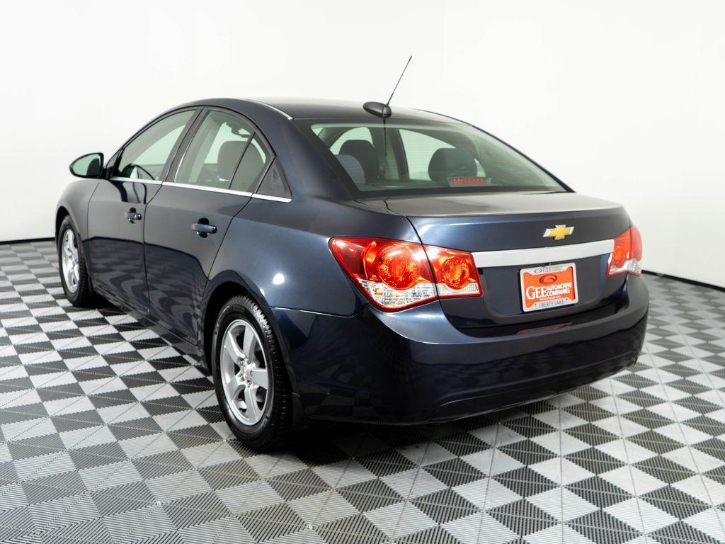 used 2016 Chevrolet Cruze Limited car, priced at $9,995