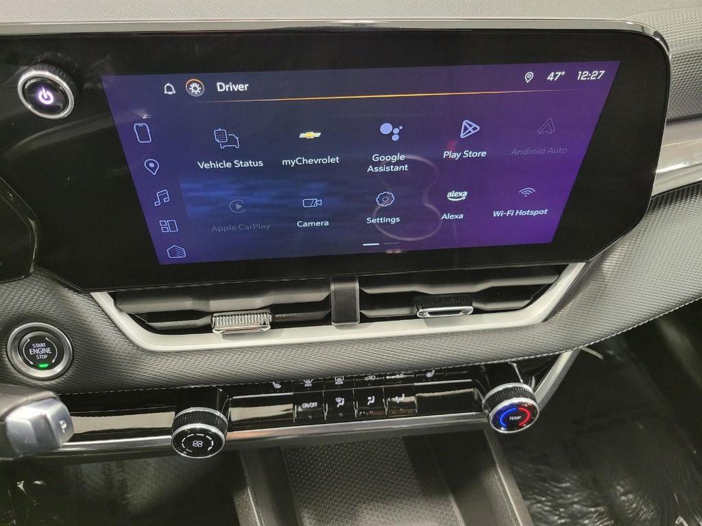 used 2025 Chevrolet Equinox car, priced at $26,147
