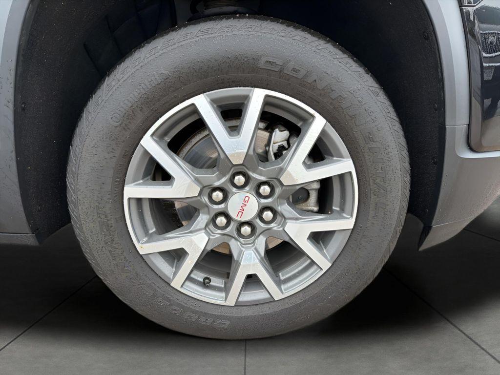 used 2023 GMC Acadia car, priced at $29,336