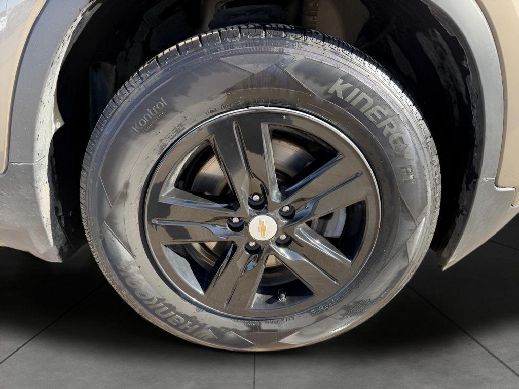 used 2021 Chevrolet Trax car, priced at $12,326