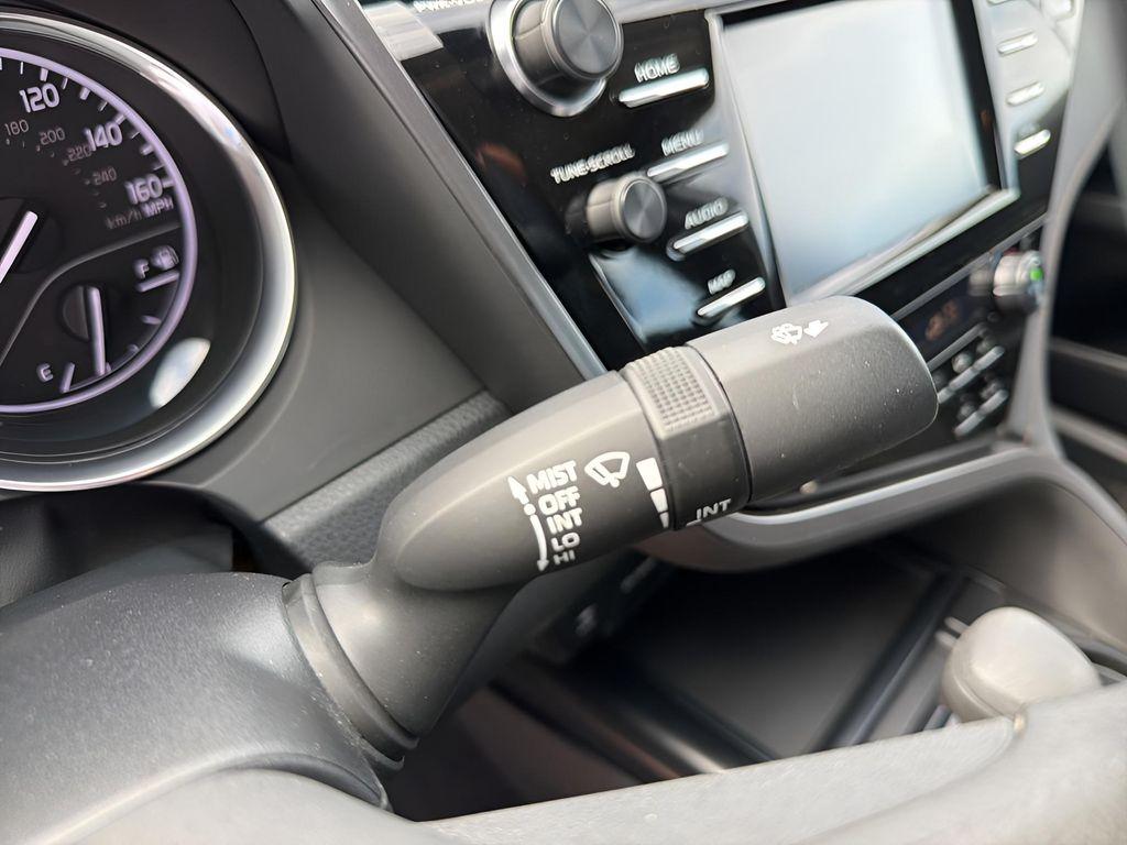 used 2019 Toyota Camry Hybrid car, priced at $24,316