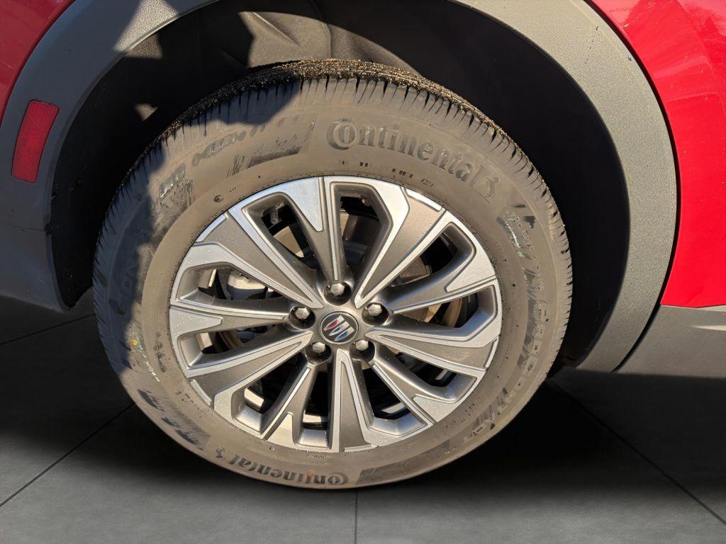 used 2025 Buick Envision car, priced at $27,924