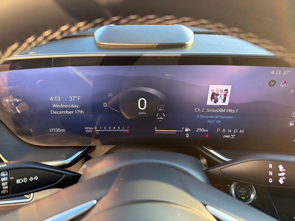 used 2025 Buick Envision car, priced at $27,924