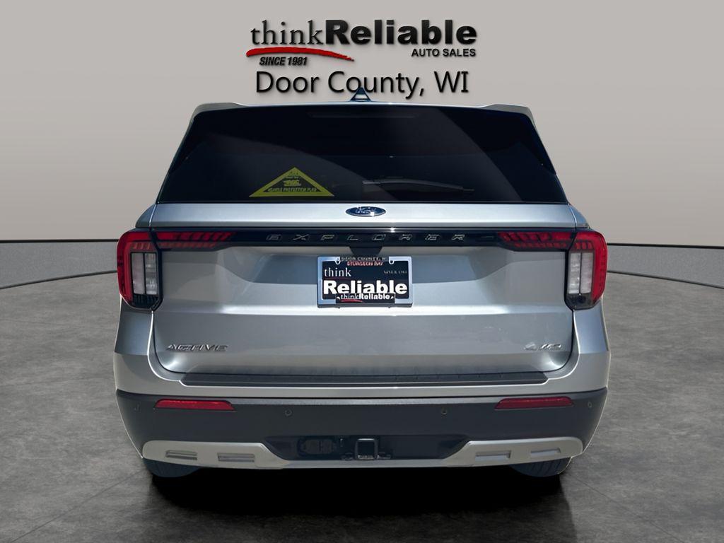 used 2025 Ford Explorer car, priced at $37,978