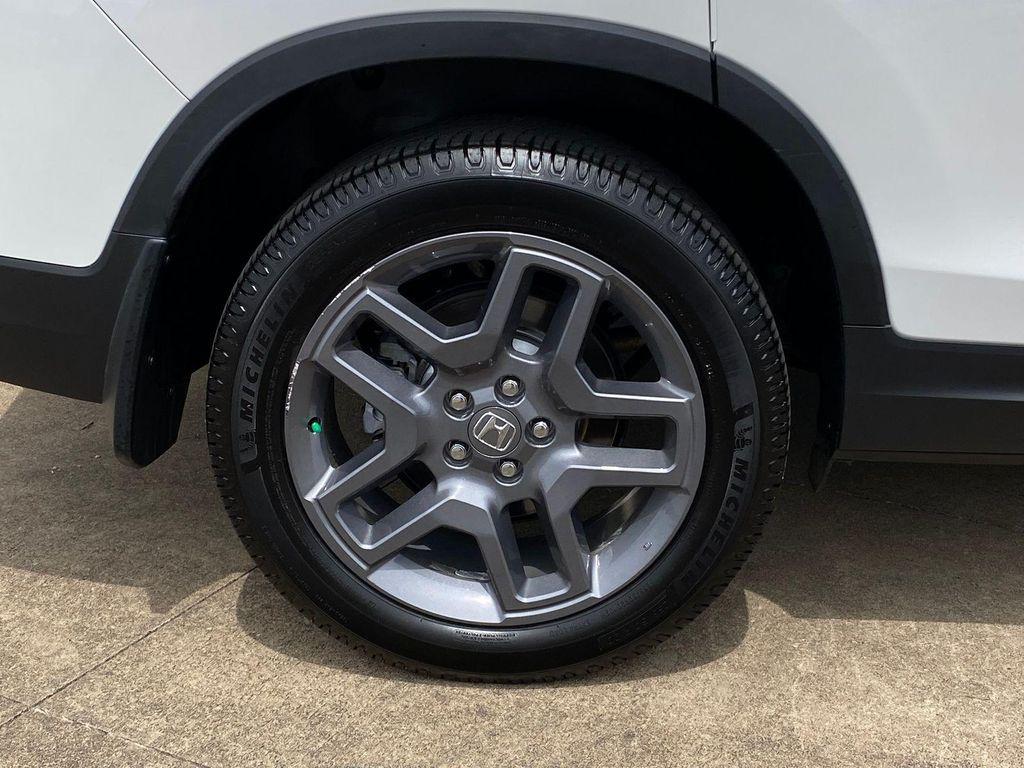 used 2023 Honda Passport car, priced at $34,380